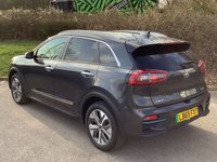 USED 2020 69 KIA NIRO 64kWh First Edition SUV 5dr Electric Auto (201 bhp) HEATED SEATS, SAT NAV, BLUETOOTH