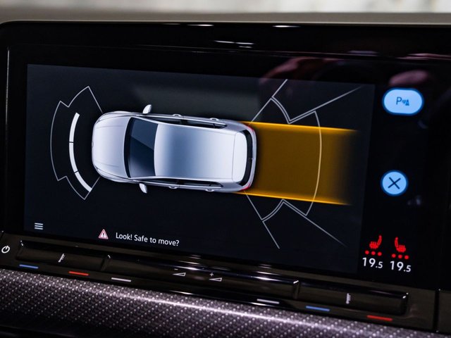 2023 Volkswagen Golf 2L R 5dr - Photo 11