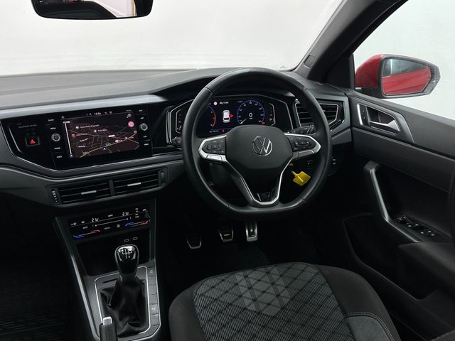 2025 VOLKSWAGEN POLO 1.0 TSI R-Line Hatchback 5dr Petrol Manual Euro 6 (s/s) (95 ps) - Photo 2