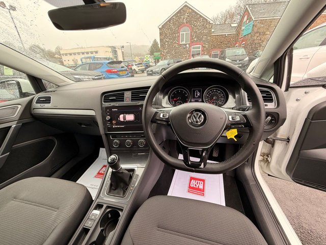 2018 VOLKSWAGEN GOLF - Photo 12