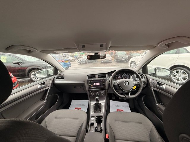 2018 VOLKSWAGEN GOLF - Photo 8