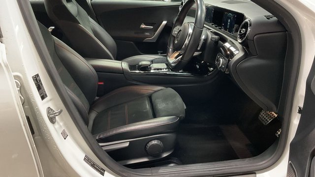 2018 Mercedes-Benz A-Class 1.3L Amg Line 5dr - Photo 8