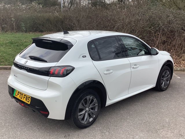 2021 PEUGEOT E-208 - Photo 5