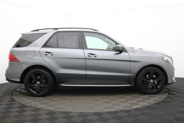 2018 Mercedes-Benz Gle 2.1L Amg Night Edition 5dr - Photo 2