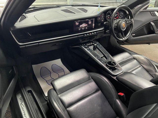 2020 PORSCHE 911 (2020) - Photo 10