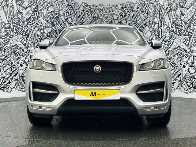 2019 Jaguar F-Pace 2L R-Sport 5dr - Photo 5