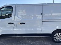 USED 2021 71 NISSAN NV300 2.0 dCi 30 Acenta Panel Van 4dr Diesel Manual L2 H1 Euro 6 (120 ps) SAT NAV SECURITY LOCKS 1 OWNER 56K FSH SAT NAV SEC LOCKS