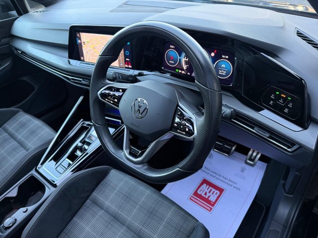 2024 VOLKSWAGEN GOLF 2024 2.0 TDI GTD DSG Euro 6 (s/s) 5dr - Photo 9