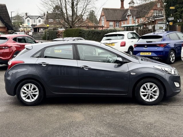 2016 HYUNDAI I30 1.6 CRDi Blue Drive SE Hatchback 5dr Diesel Manual Euro 6 (s/s) (110 ps) - Photo 7