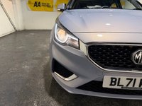 USED 2022 71 MG MG3 1.5 VTi-TECH Exclusive Nav Hatchback 5dr Petrol Manual Euro 6 (s/s) (106 ps) 1 OWNER-SAT NAV-REAR CAMERA-AC-APPLE CAR PLAY/ANDROID AUTO-DAB-USB