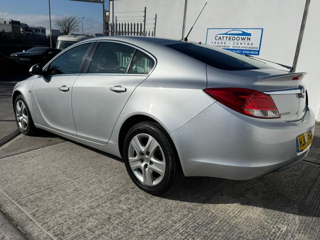 2012 Vauxhall Insignia 2L Exclusiv 5dr - Photo 3