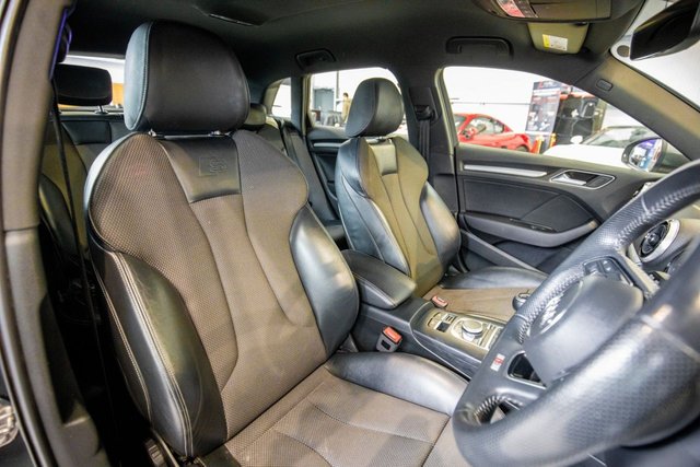 2018 Audi A3 1.5L S Line 5dr - Photo 3