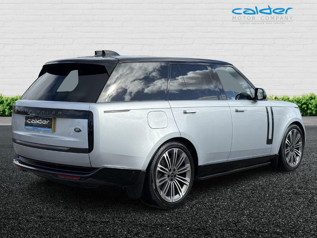 USED 2023 72 LAND ROVER RANGE ROVER 4.4 P530 V8 Autobiography SUV 5dr Petrol Auto 4WD Euro 6 (s/s) (530 ps) 23"ALLOYS+DEPLOYABLE STEPS+FLRSH