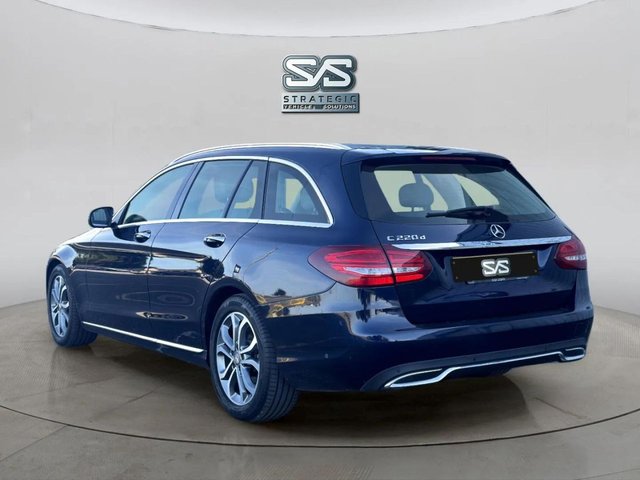 2015 Mercedes-Benz C-Class 2.1L Sport 5dr - Photo 7