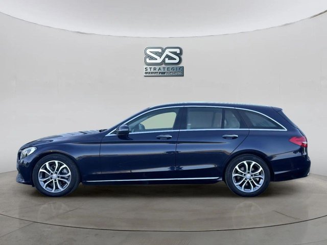 2015 Mercedes-Benz C-Class 2.1L Sport 5dr - Photo 8