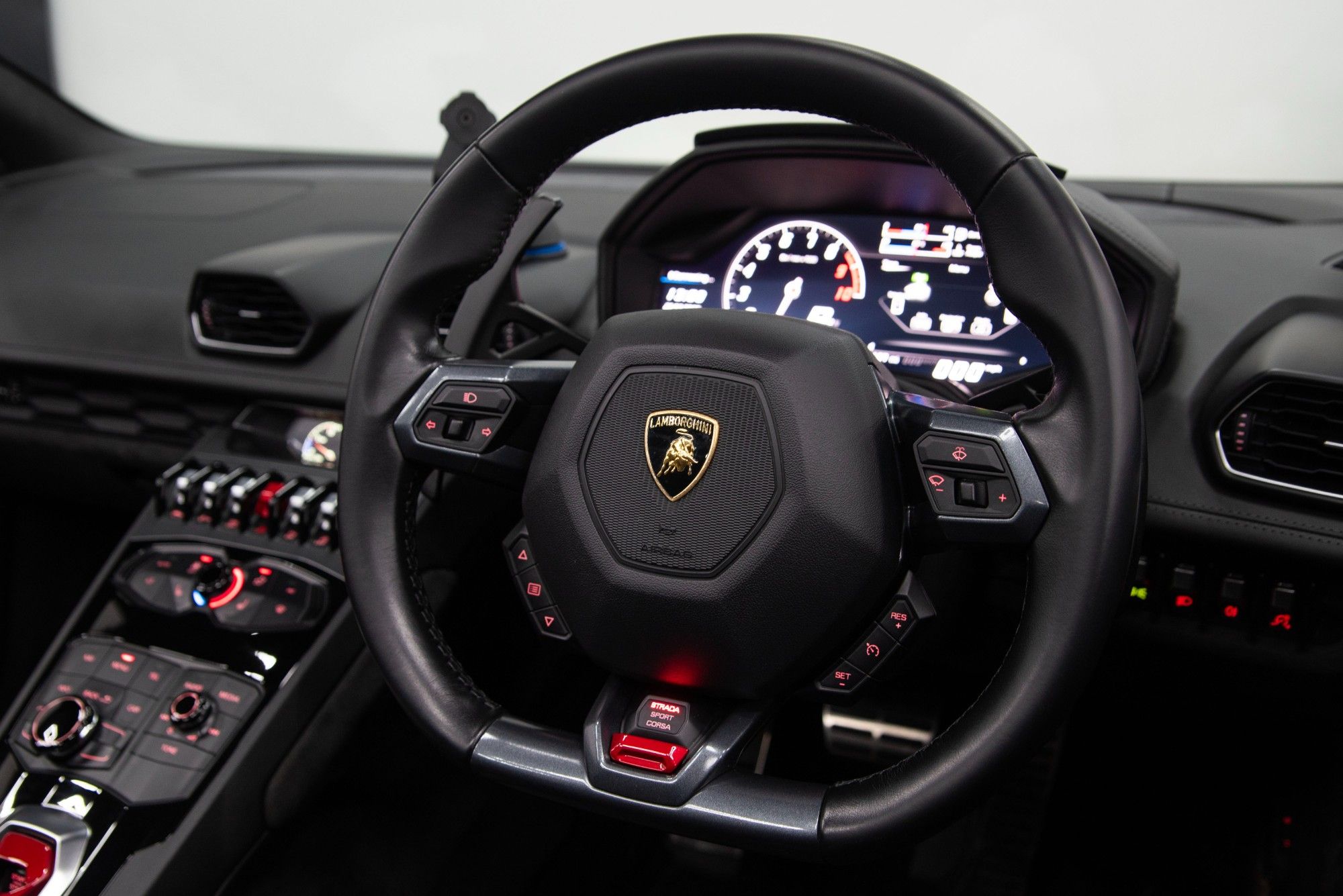 USED 2018 F LAMBORGHINI HURACAN SPYDER 5.2 V10 LP 610-4 Spyder 