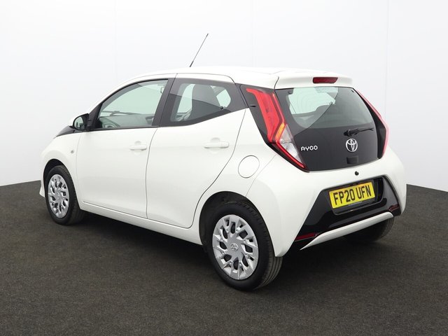 2020 Toyota Aygo 1L X-Play 5dr - Photo 8