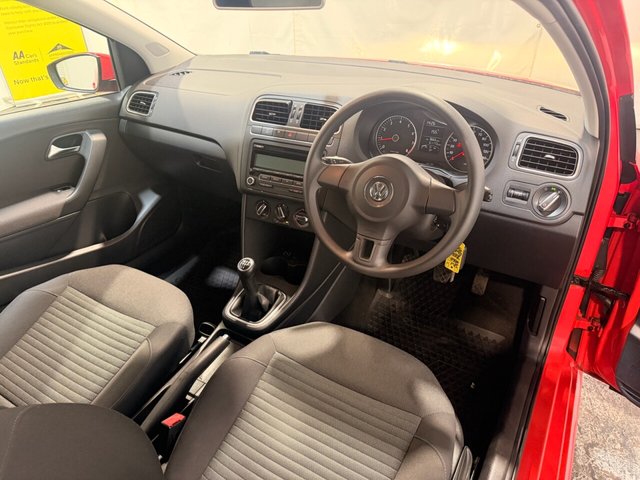 2011 VOLKSWAGEN POLO - Photo 10