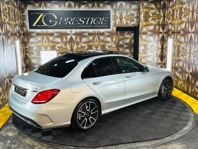 2017 Mercedes-Benz C CLASS 3.0 C43 V6 AMG (Premium Plus) G-Tronic+ 4MATIC Euro 6 (s/s) 4dr - Photo 7