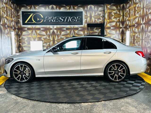 2017 Mercedes-Benz C CLASS 3.0 C43 V6 AMG (Premium Plus) G-Tronic+ 4MATIC Euro 6 (s/s) 4dr - Photo 11