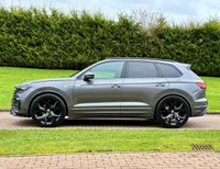 USED 2021 21 VOLKSWAGEN TOUAREG 3.0 TDI V6 Black Edition SUV 5dr Diesel Tiptronic 4Motion Euro 6 (s/s) (286 ps) 
