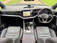 USED 2021 21 VOLKSWAGEN TOUAREG 3.0 TDI V6 Black Edition SUV 5dr Diesel Tiptronic 4Motion Euro 6 (s/s) (286 ps) 