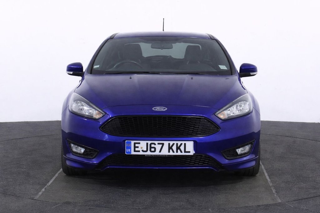 USED 2017 67 FORD FOCUS 1.0T EcoBoost ST-Line Hatchback 5dr Petrol Manual Euro 6 (s/s) (140 ps) FULL SERVICE HISTORY - FORD SYNC