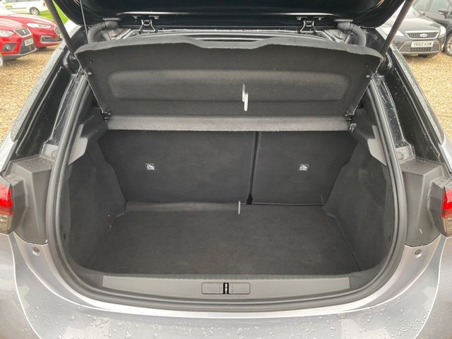 2020 Vauxhall Corsa 1.2L SRI 5dr - Photo 6