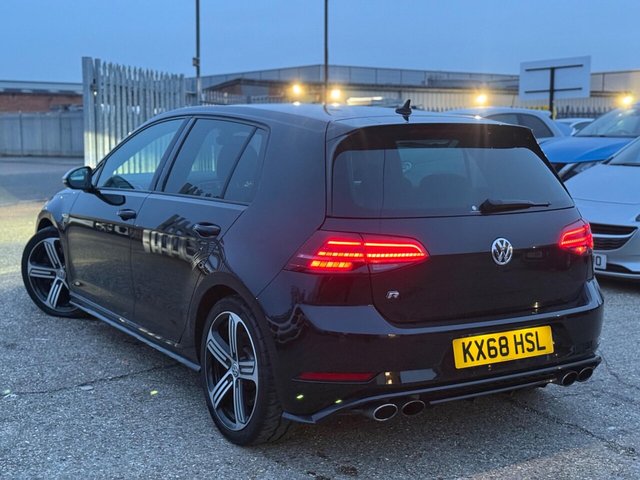 2019 VOLKSWAGEN GOLF - Photo 5