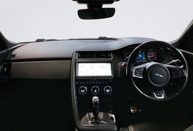 2019 Jaguar E-Pace 2L R-Dynamic S 5dr - Photo 3