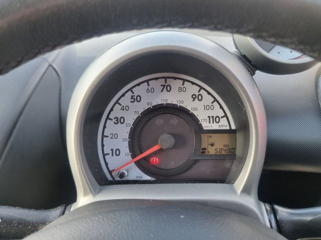 2013 TOYOTA AYGO - Photo 11