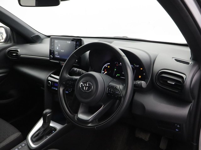 2023 Toyota Yaris Cross 1.5L Design 5dr - Photo 12