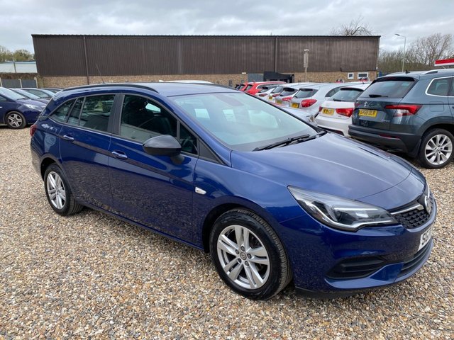 2022 Vauxhall Astra 1.5L Business Edition Nav 5dr - Photo 2