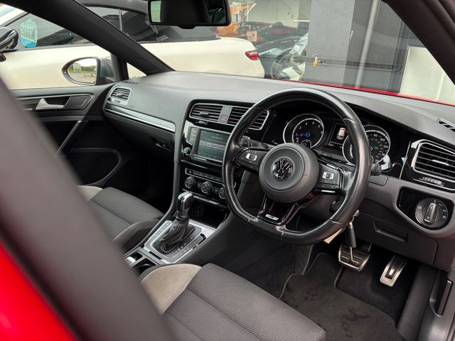 2015 VOLKSWAGEN GOLF - Photo 5