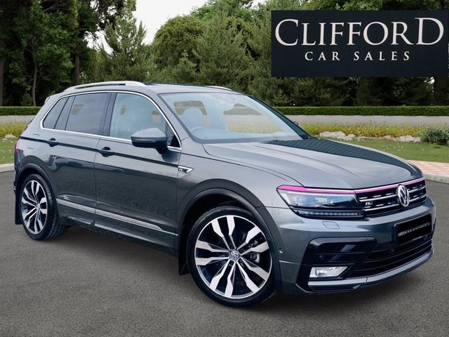 2017 Volkswagen Tiguan 2L R-Line 5dr - Photo 3