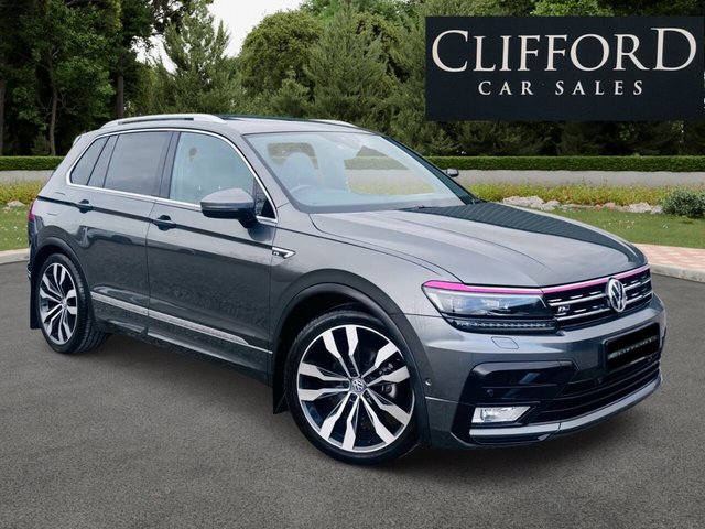 2017 Volkswagen Tiguan 2L R-Line 5dr - Photo 6