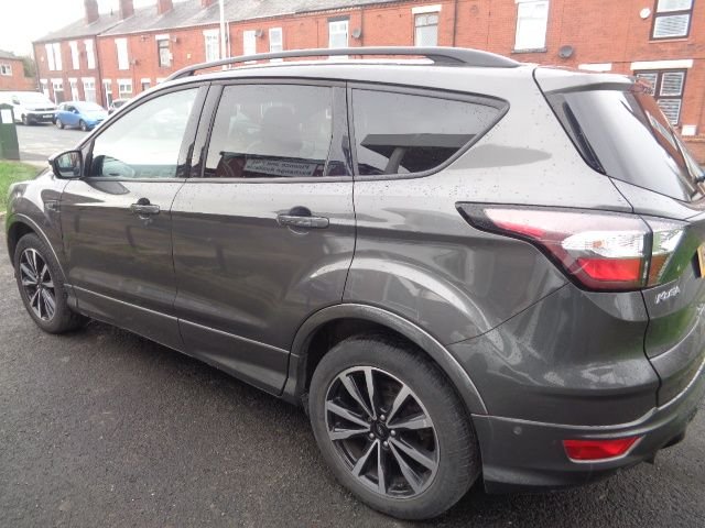 2019 FORD KUGA 1.5T EcoBoost GPF ST-Line SUV 5dr Petrol Manual Euro 6 (s/s) (150 ps) - Photo 5