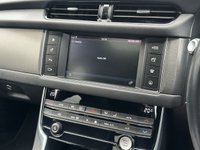 USED 2016 16 JAGUAR XF 3.0d V6 S Saloon 4dr Diesel Auto Euro 6 (s/s) (300 ps) REAR CAMERA SAT NAV