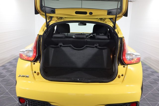 2014 NISSAN JUKE 1.6 Tekna SUV 5dr Petrol XTRON Euro 5 (117 ps) - Photo 7