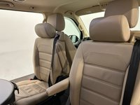 USED 2019 19 VOLKSWAGEN CARAVELLE 2.0 BiTDI BlueMotion Tech Executive MPV 5dr Diesel DSG Euro 6 (s/s) (204 ps) VW Caravelle hosting the rare desert beige nappa leather giving a very luxurious comfortable space 7 Seater with arm rests inc slide table, privacy glass, cruise control, VW App, usb ports,    20" multi spoke alloy wheels,