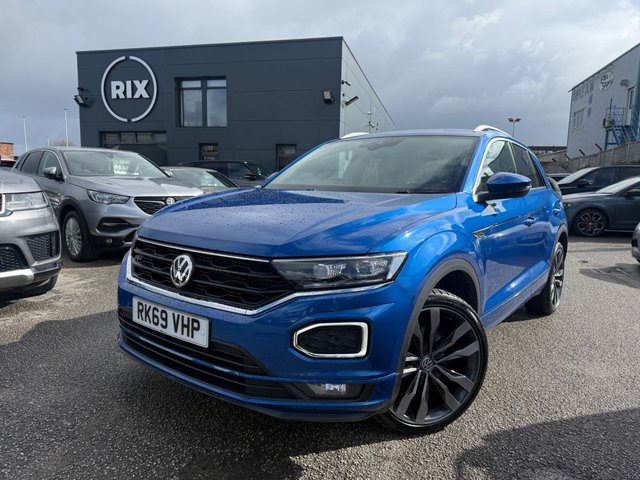 View our VOLKSWAGEN T-ROC
