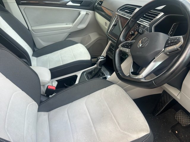 2021 Volkswagen Tiguan - Photo 6