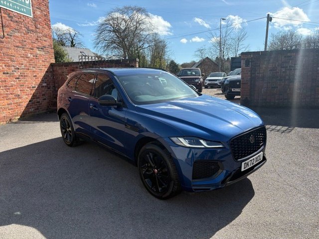 2022 Jaguar F-Pace 2L R-Dynamic Black 5dr - Photo 3