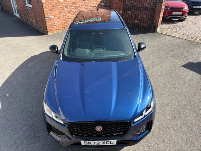 2022 Jaguar F-Pace 2L R-Dynamic Black 5dr - Photo 9