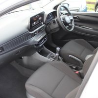 USED 2025 25 HYUNDAI BAYON 1.0 T-GDi Premium SUV 5dr Petrol Manual Euro 6 (s/s) (100 ps) MANUFACTURE WARRANTY UNTIL MAY 2030