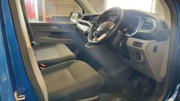 2021 VOLKSWAGEN TRANSPORTER - Photo 4