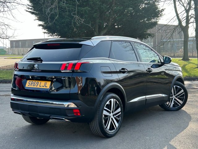 2019 Peugeot 3008 2L Gt 5dr - Photo 3
