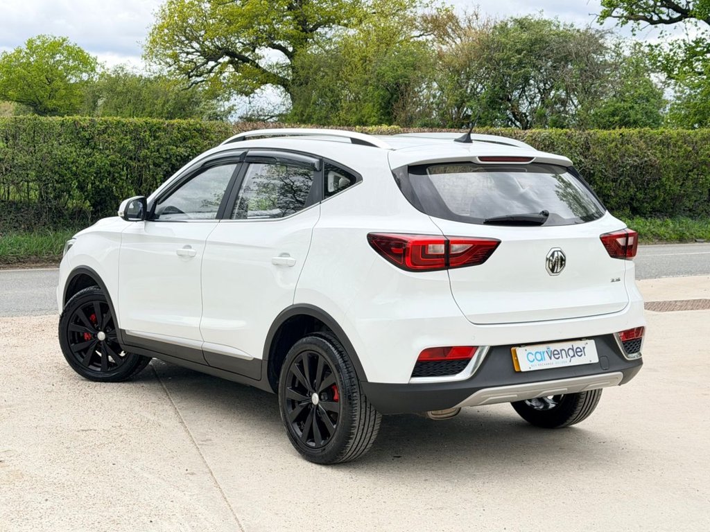 USED 2018 18 MG MG ZS 1.5 VTi-TECH Excite SUV 5dr Petrol Manual Euro 6 (s/s) (106 ps) 2 Owners|R.Sensor|Car play|Cruise Control|