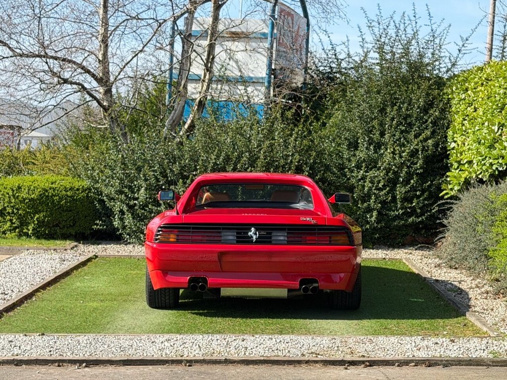 USED 1992 J FERRARI 348 3.4 2dr Petrol Manual A RARE OPPORTUNITY TO OWN A TRUE THOROUGHBRED IN CLASSIC FERRARI COLOURS