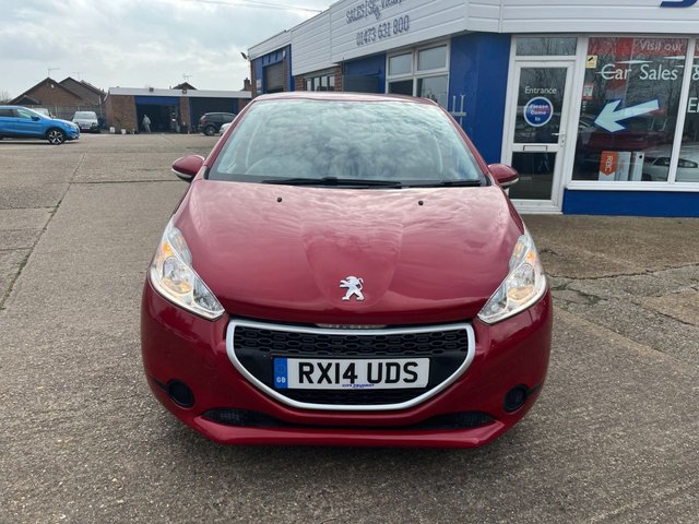 2014 PEUGEOT 208 1.2 VTi Access+ Hatchback 5dr Petrol Manual Euro 5 (82 ps) - Photo 2